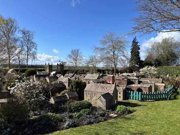 WIMBORNE MODEL TOWN & GARDENS