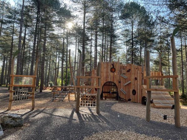 MOORS VALLEY COUNTRY PARK & FOREST