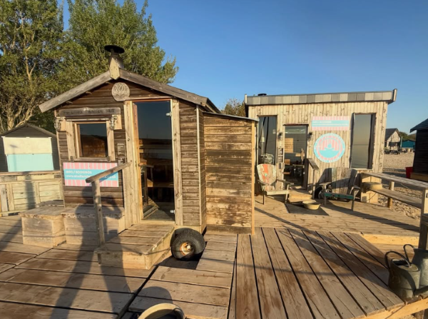 Studland Sauna Hut – Unwind with Views of Old Harry Rocks