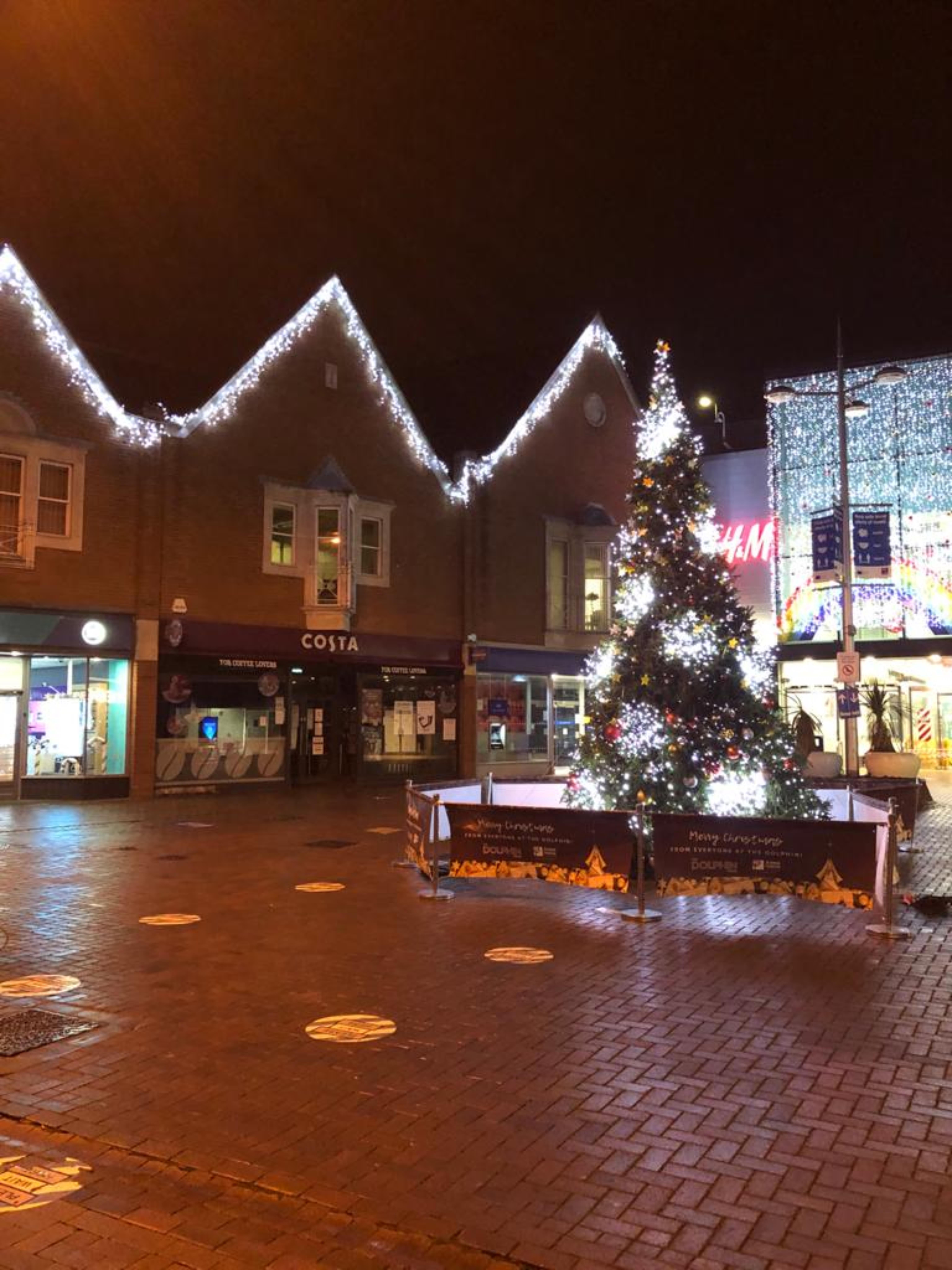SNAPPED Poole Town Centre Christmas Lights 2020