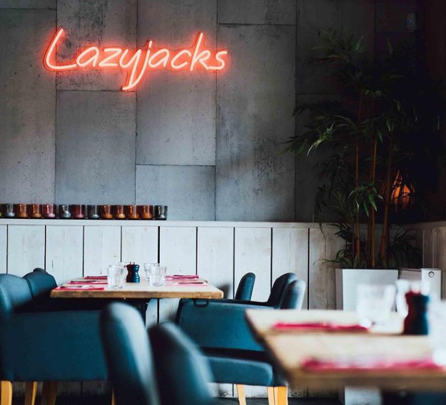 Lazyjacks Restaurant and Bar Valentine's Day Drinks