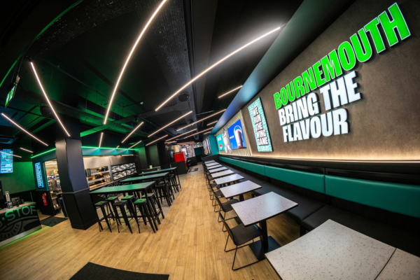 Big Flavours Lands on the South Coast as Wingstop Opens in Bournemouth