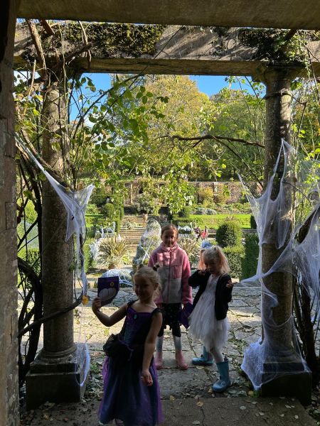 mapperton halloween review