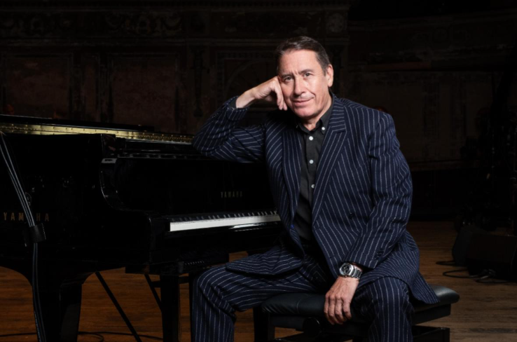 Jools Holland And His Rhythm & Blues Orchestra Announce Autumn Tour 2026 With Special Guest Roachford
