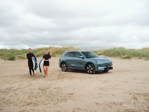 Van Mossel Breeze brings Chinese car brand to Dorset