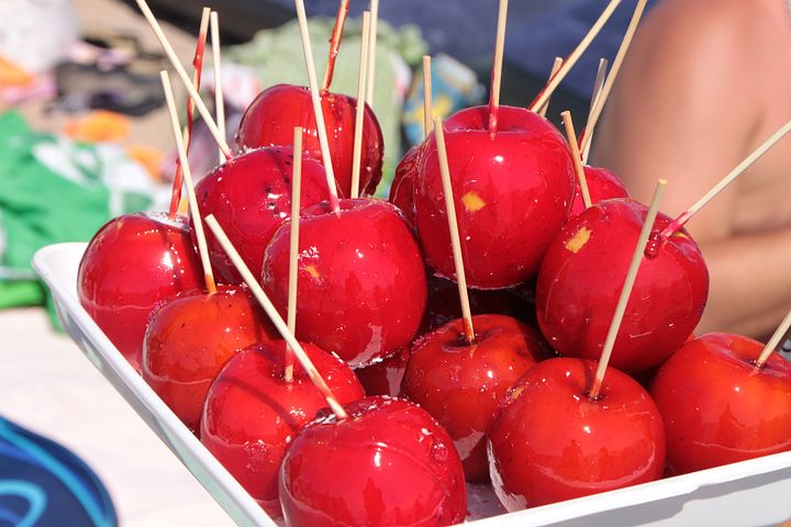 TOTAL GUIDE TO MAKING TOFFEE APPLES